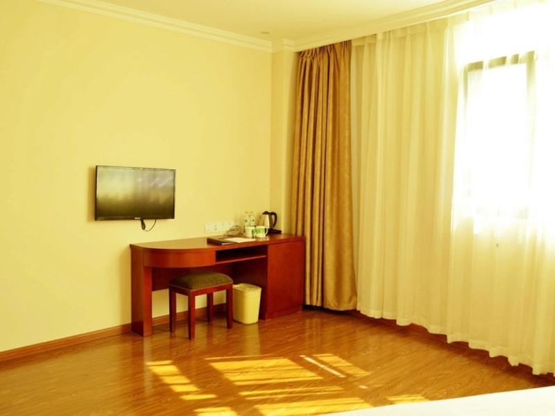 Greentree Inn Qingdao Jiaozhou Bus Terminal Station Haier Avenue Express Hotel