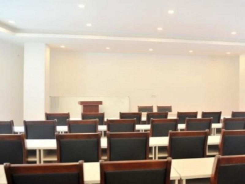 GreenTree Inn ShanDong QingDao LiCang ShuYuan Road Daon square Express Hotel