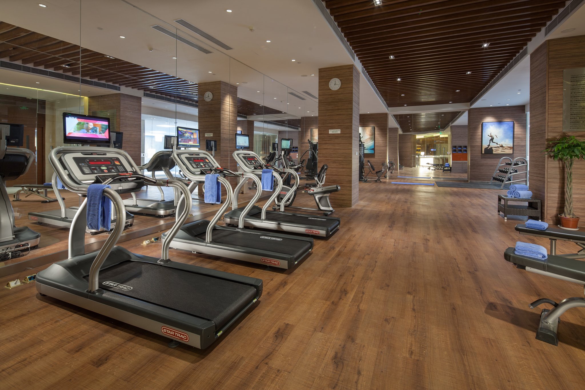 Holiday Inn Qingdao Expo