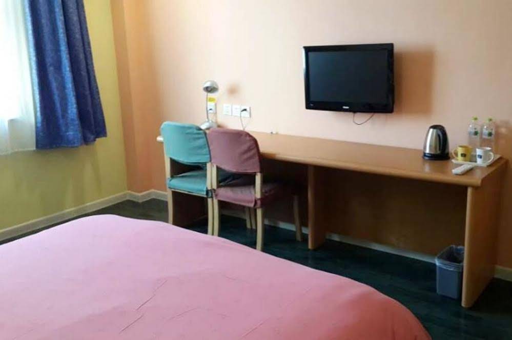 Home Inn Qingdao Fengshan Road Branch
