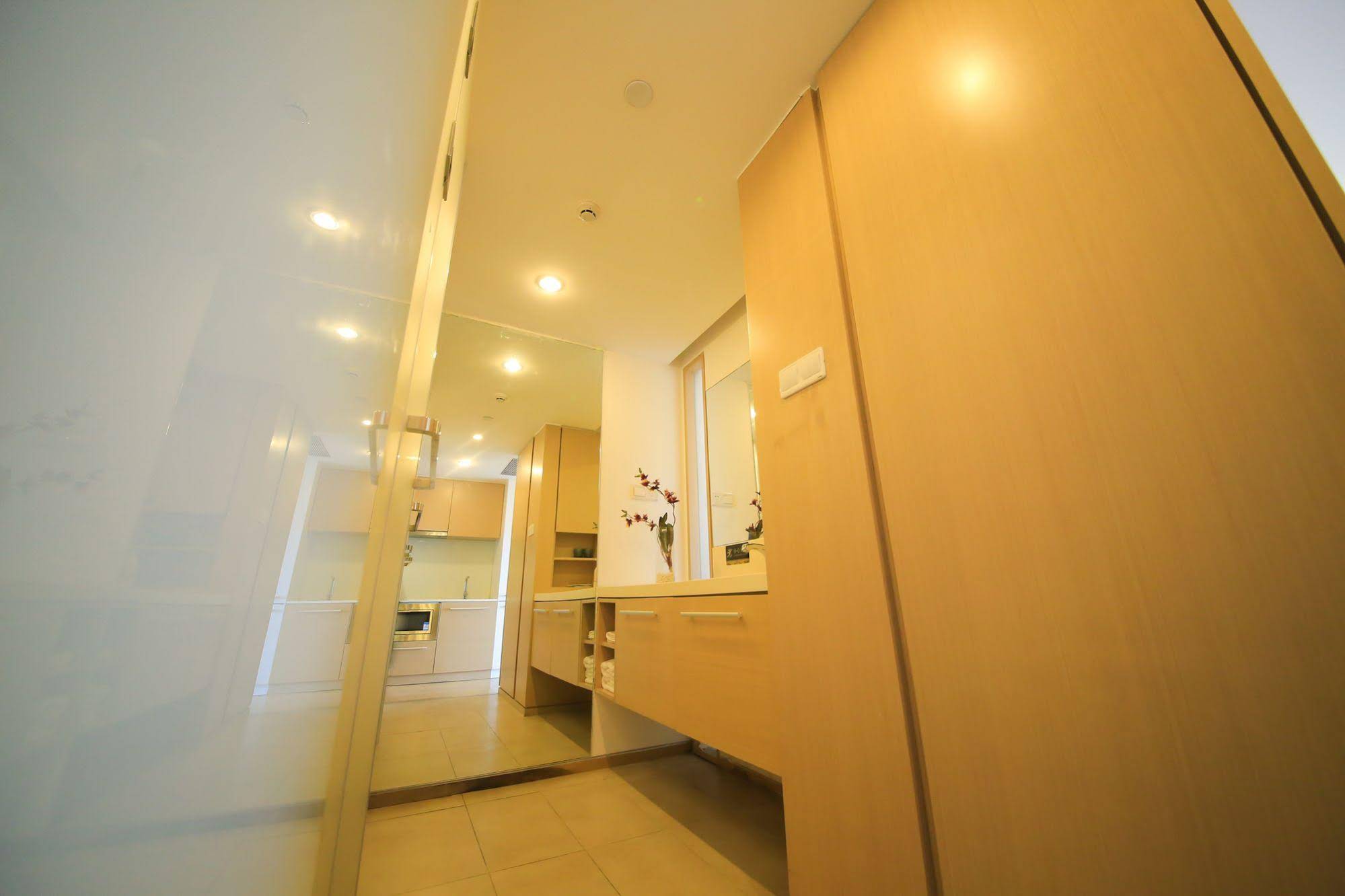 Le Jia Xuan Yuexi Apt HK Central Rd Mixc