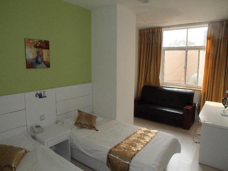 Qingdao Couples Boutique Hotel