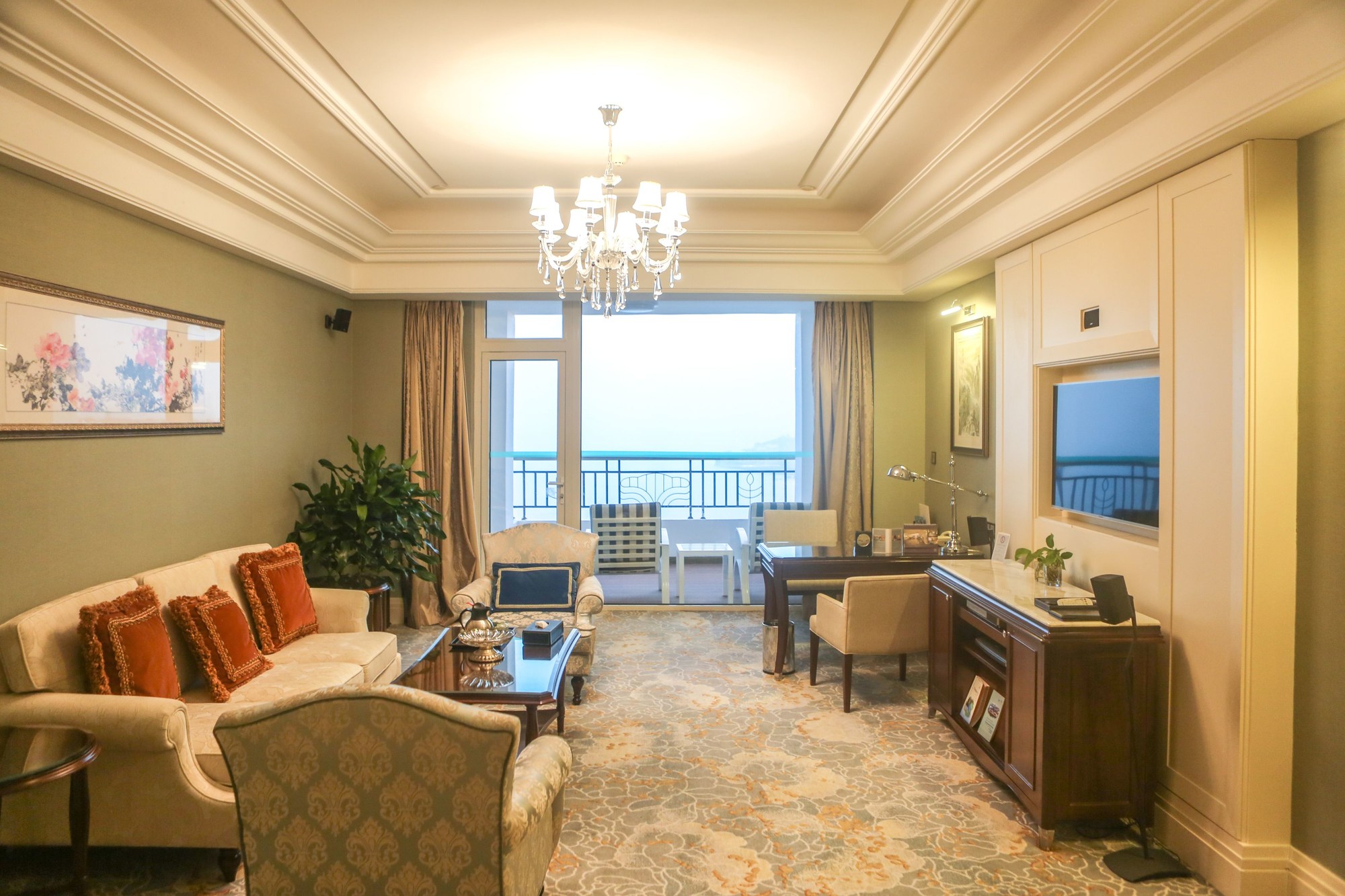 Sea View Garden Hotel