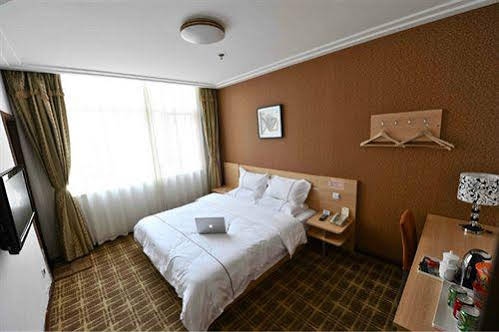 Super 8 Qingdao Shan Ning