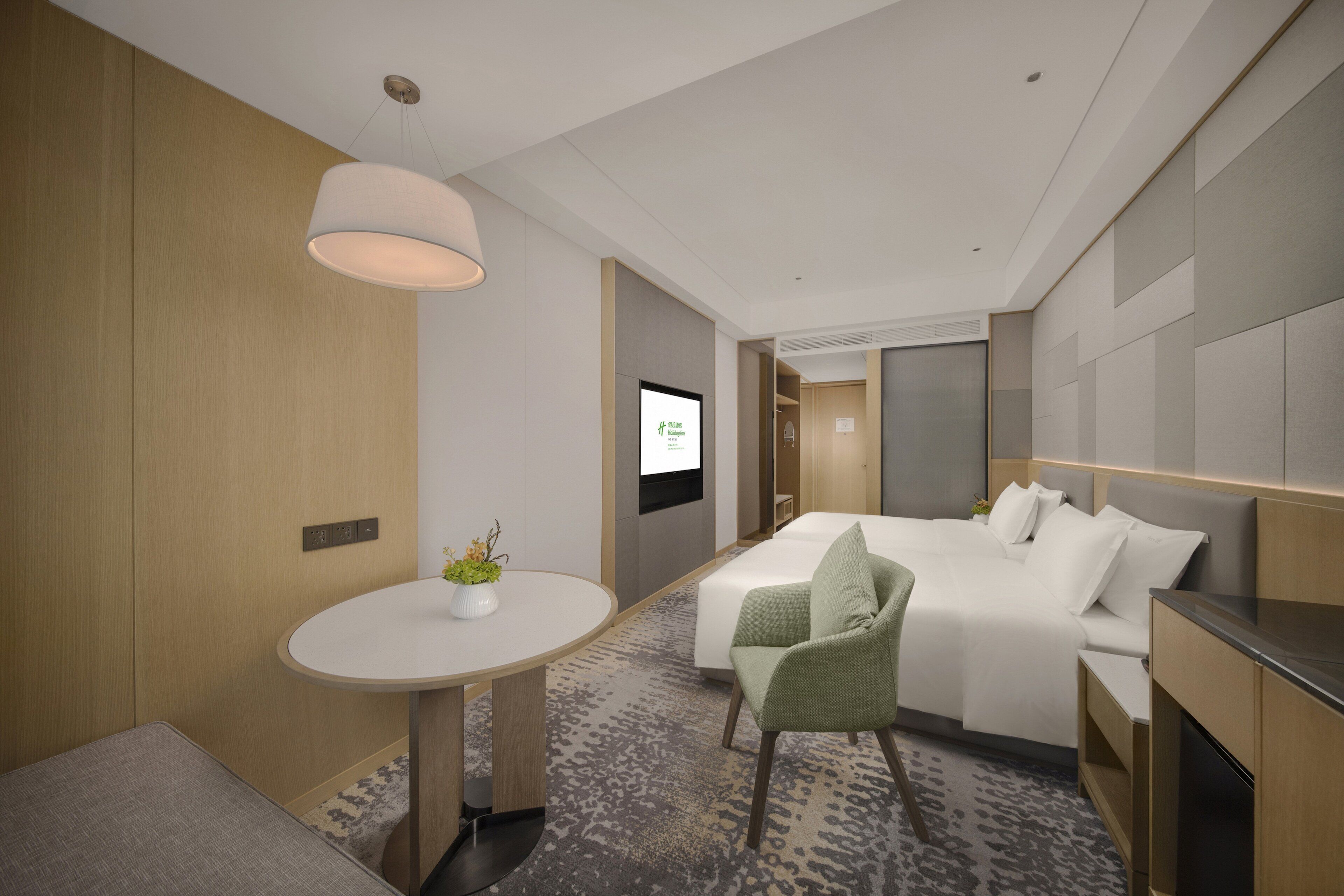 Holiday Inn Qinhuangdao Haigang