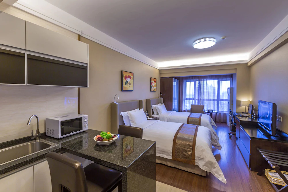 Jinjiang Peninsula Seasons Hotel