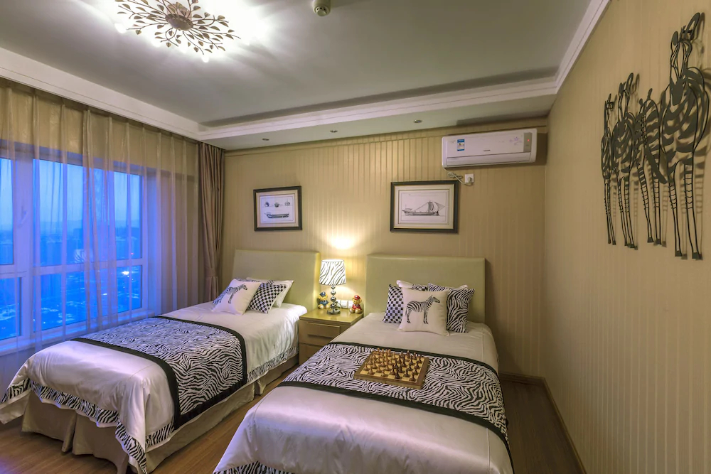 Jinjiang Peninsula Seasons Hotel