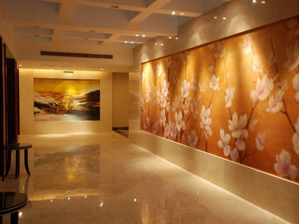 Baron Business Hotel
