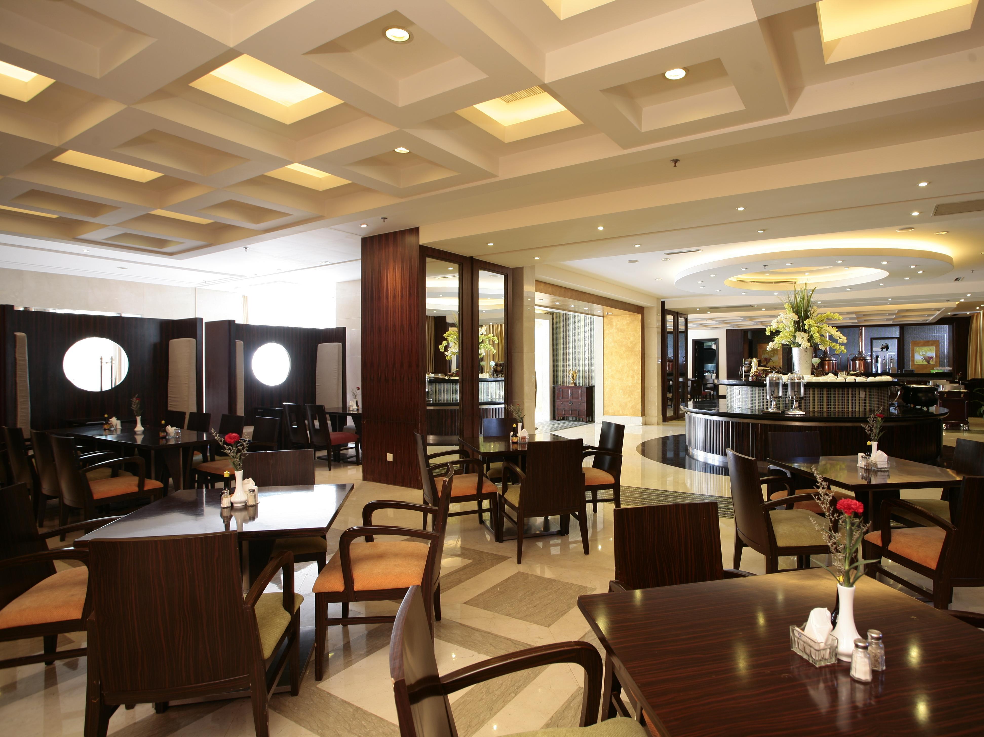 Donghu Lingang Hotel