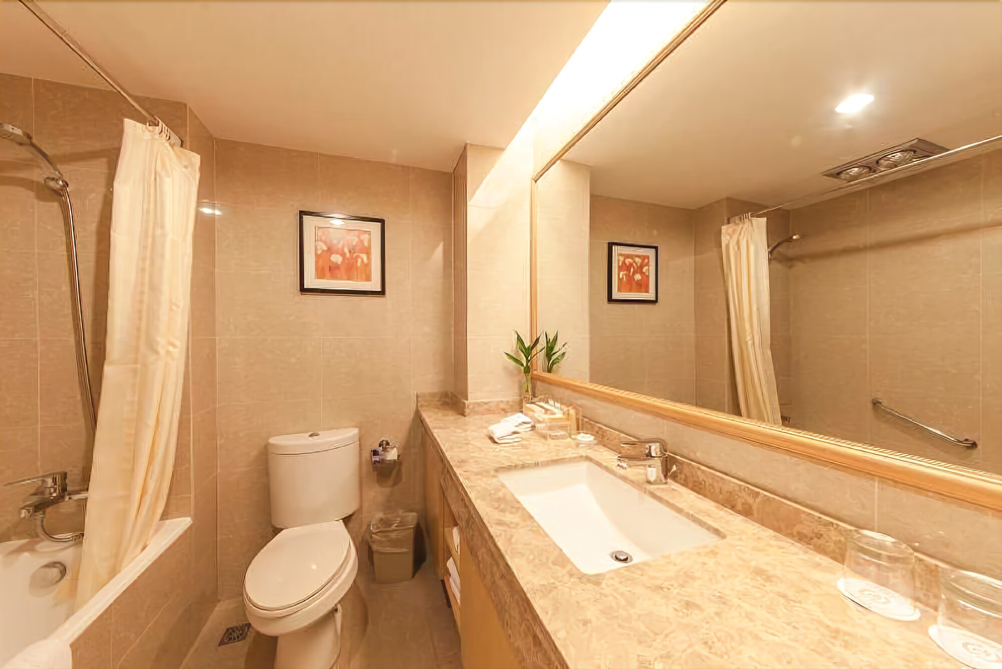 Eastern Garden Service Apartment