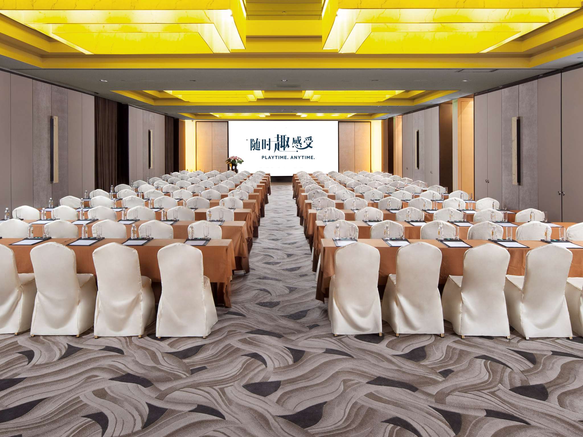 Golden Tulip Bund New Asia