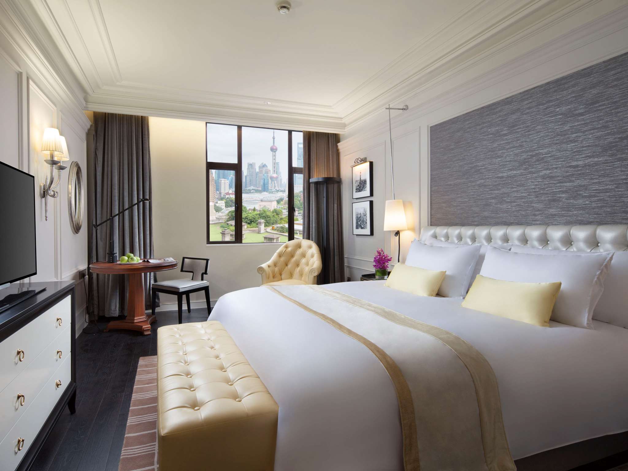 Golden Tulip Bund New Asia