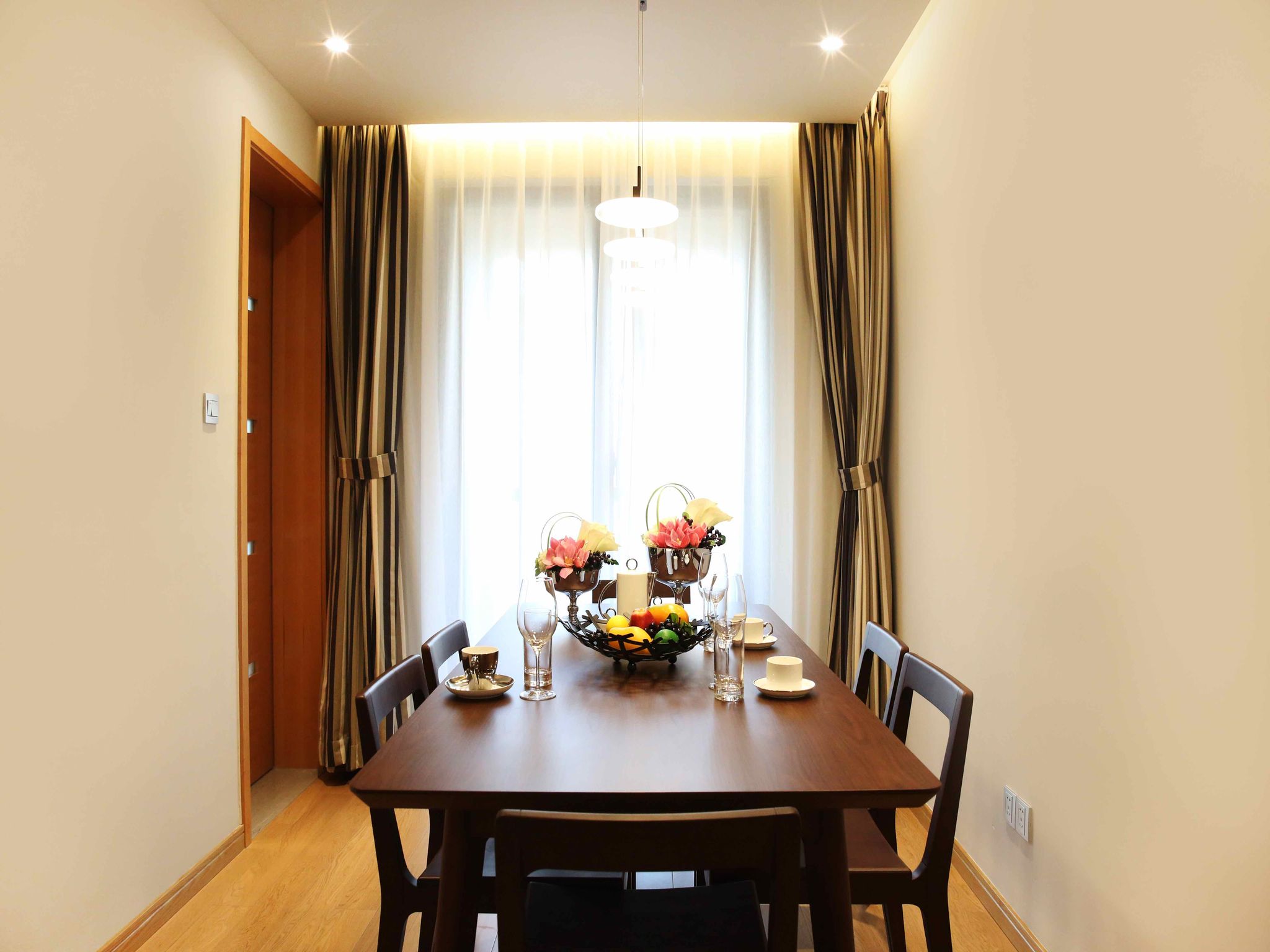Green Court Place Jingqiao Middle Ring Shanghai