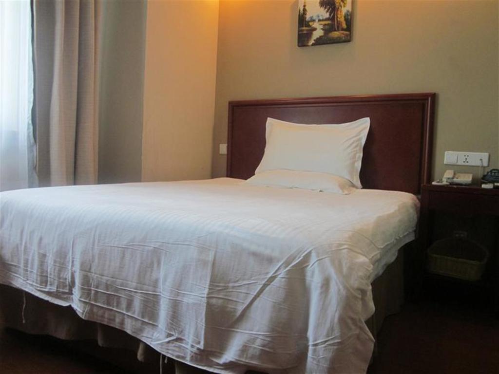 GreenTree Inn Hongqiao Airport Shanghai