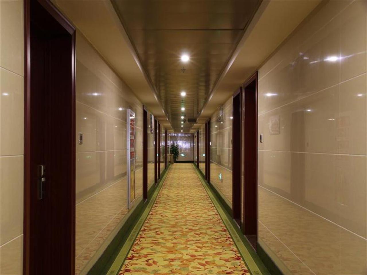 Greentree Inn Shanghai Baoshan Yanghang Shuichan Road Hotel