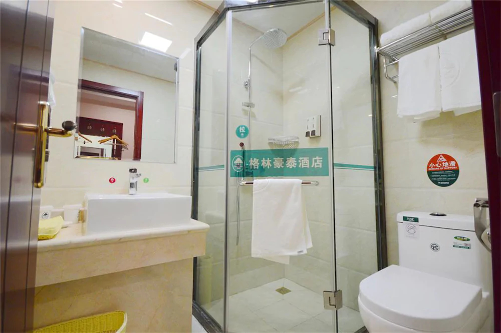 GreenTree Inn Shanghai Jinshan City Beach Business Hotel