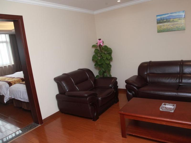 Greentree Inn Shanghai Minhang District Pujiang Town Jiangyue Road Metro Station Hotel