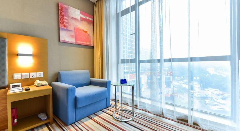 Holiday Inn Express Shanghai Jiading Industry Park