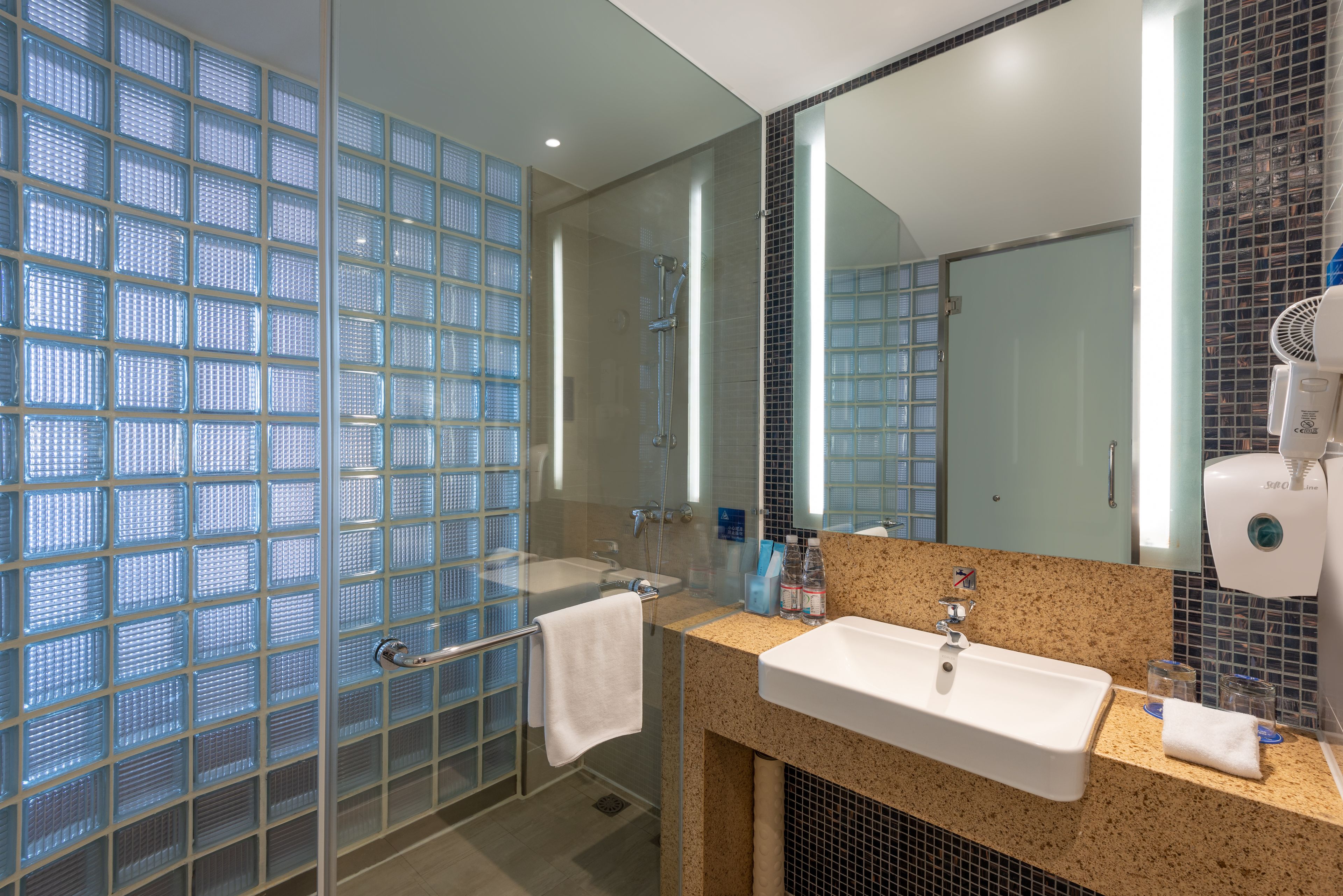 Holiday Inn Express Shanghai Jiading Industry Park
