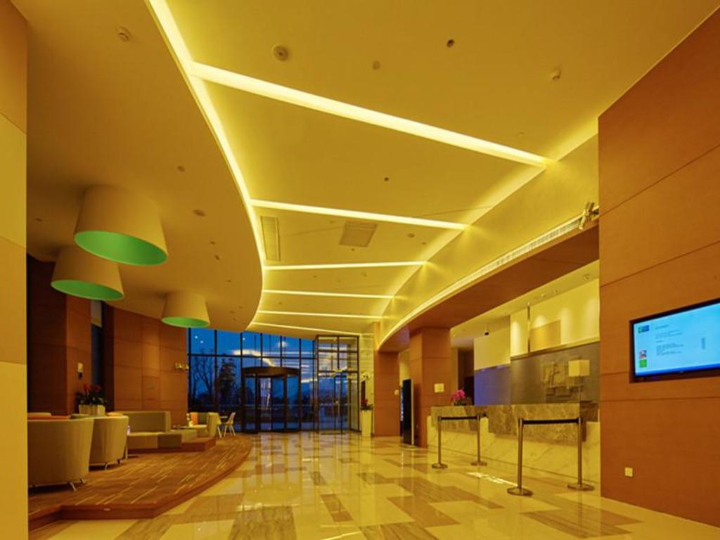 Holiday Inn Express Shanghai Jiading Industry Park