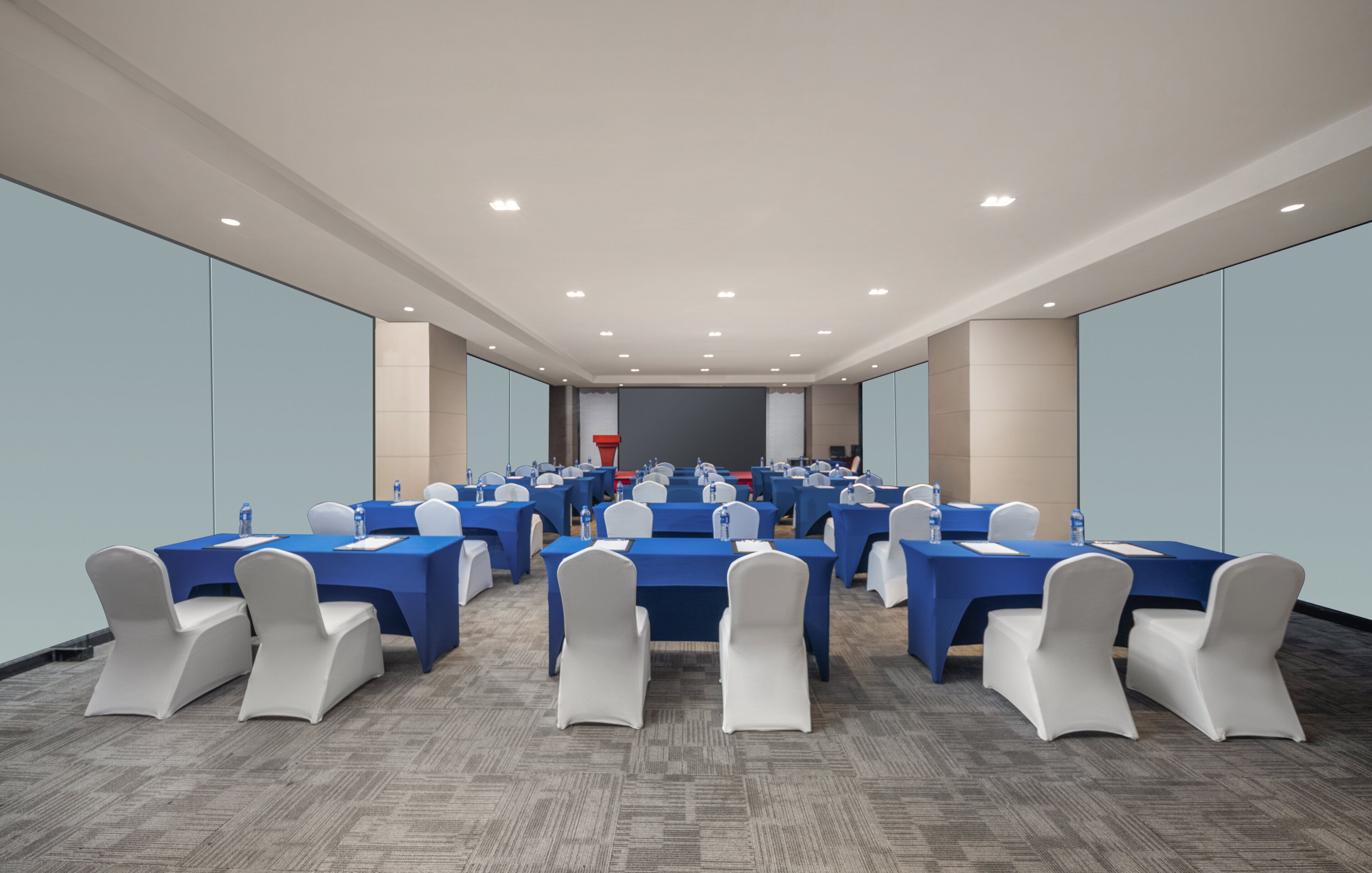 Holiday Inn Express Shanghai Pujiang