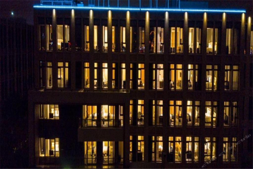 Holiday Inn Express Shanghai Pujiang