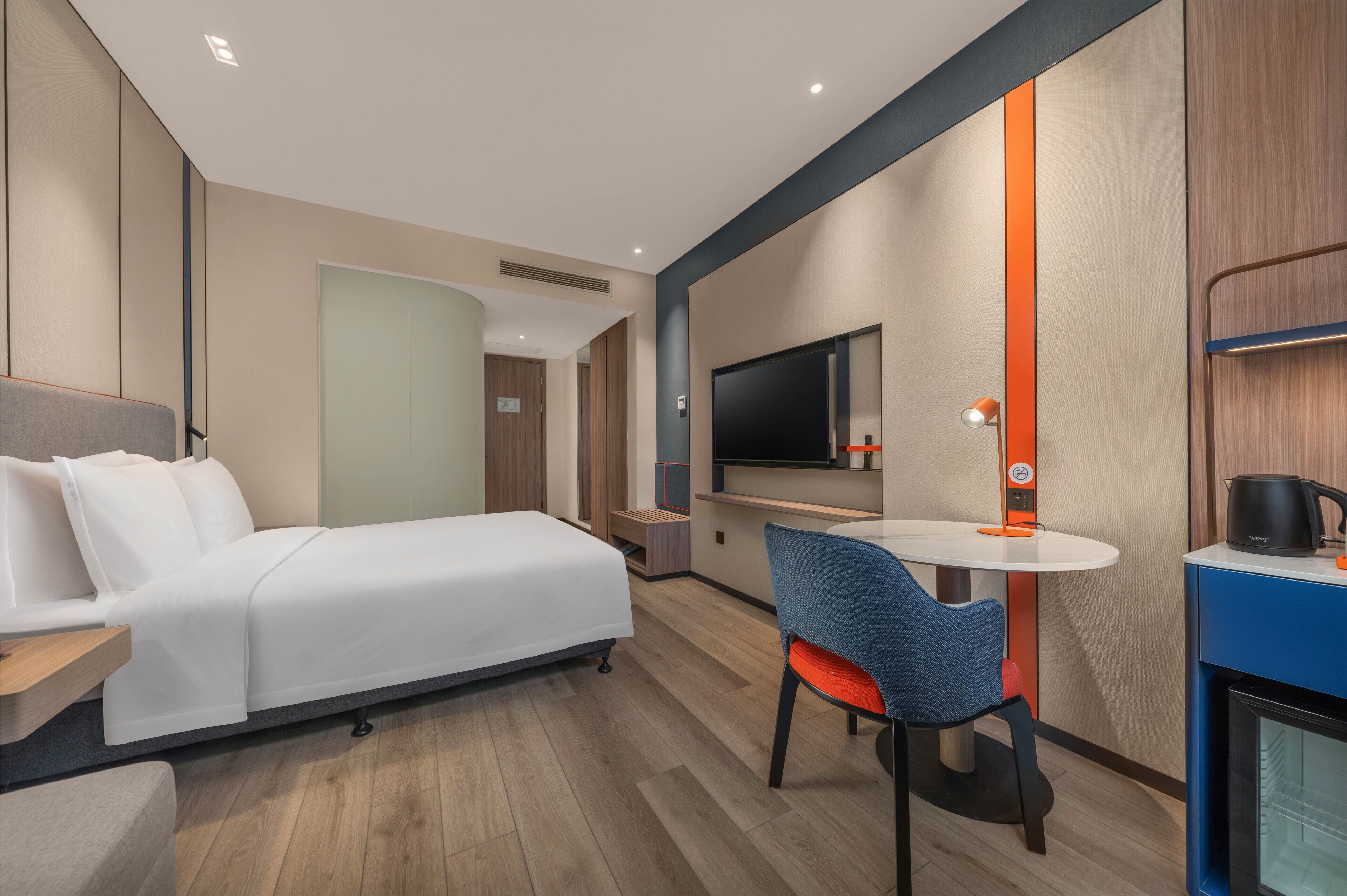 Holiday Inn Express Shanghai Pujiang