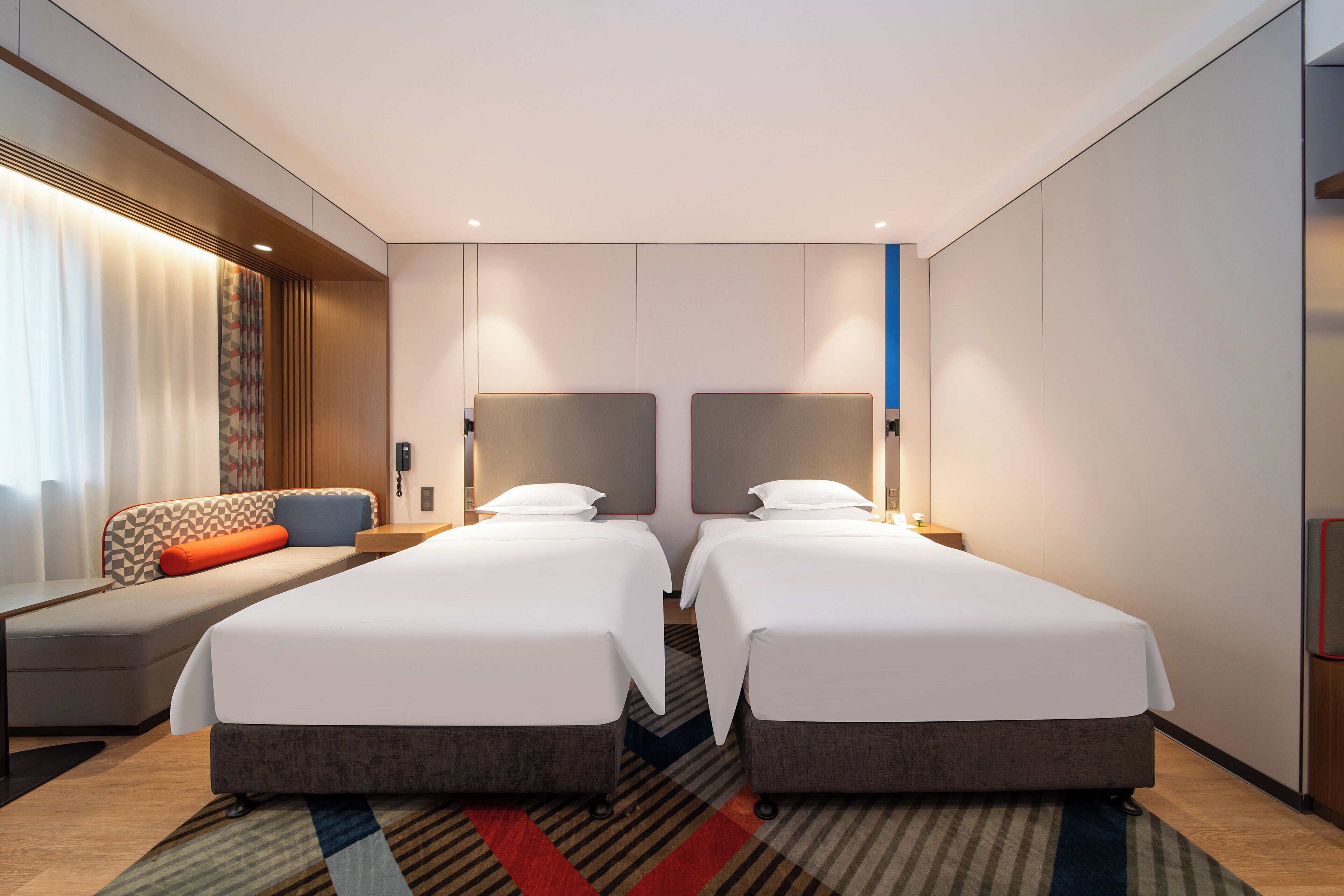 Holiday Inn Express Shanghai Pujiang Lianhang Road