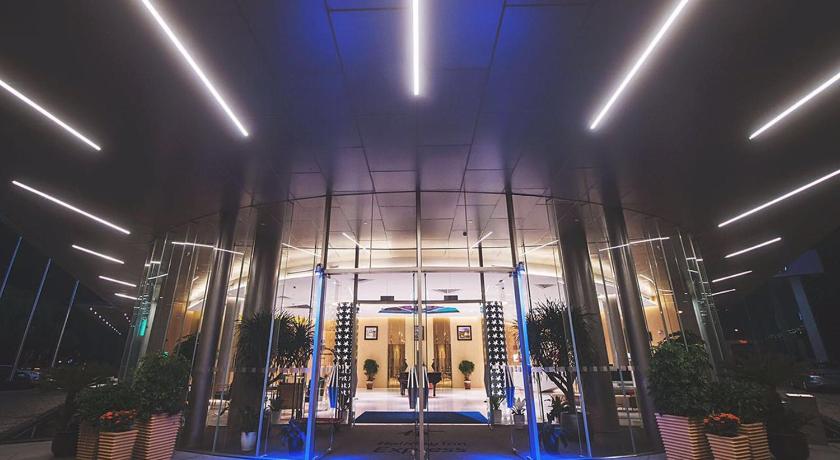 Holiday Inn Express Shanghai Songjiang Fangta