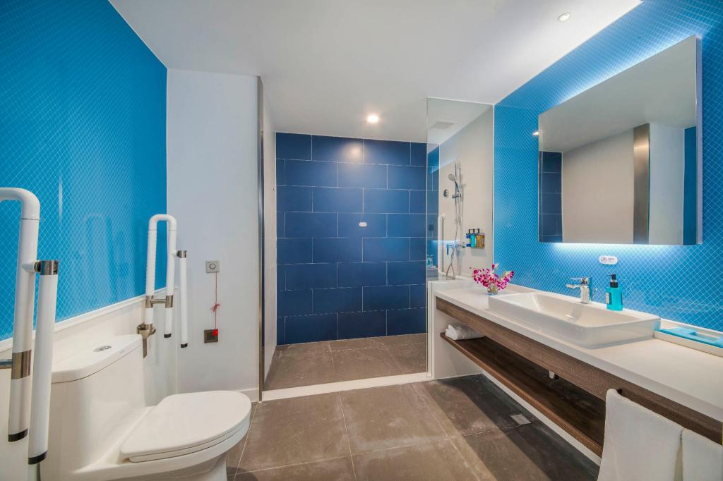 Holiday Inn Express Shanghai Xuhui Binjiang