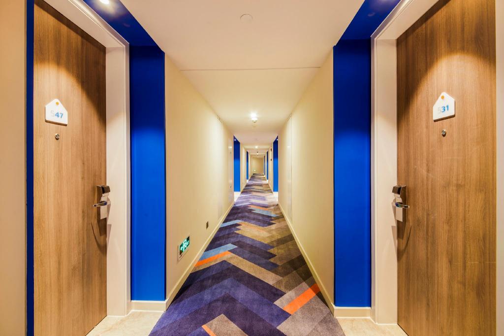 Holiday Inn Express Shanghai Xuhui Binjiang