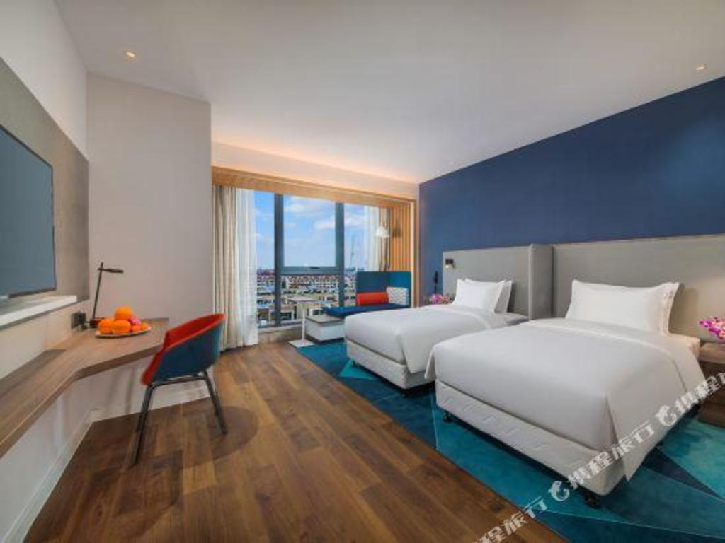Holiday Inn Express Shanghai Xuhui Binjiang