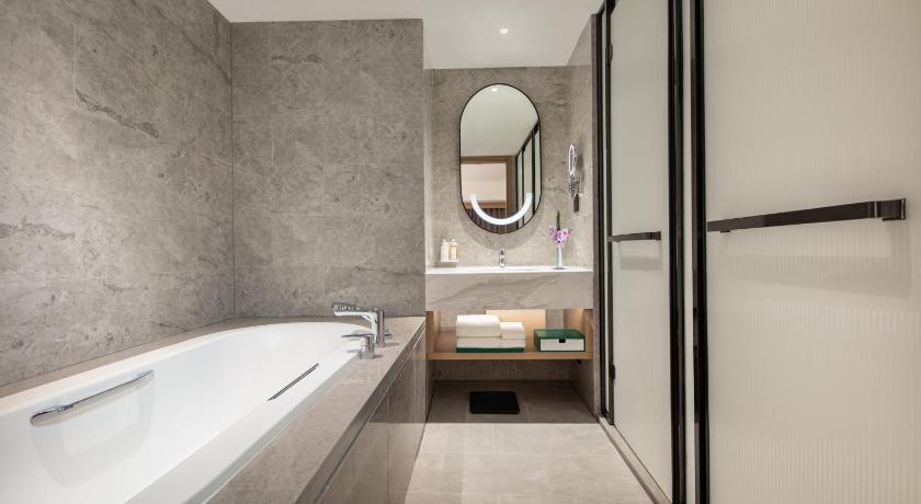 Holiday Inn Shanghai Nanjing Road