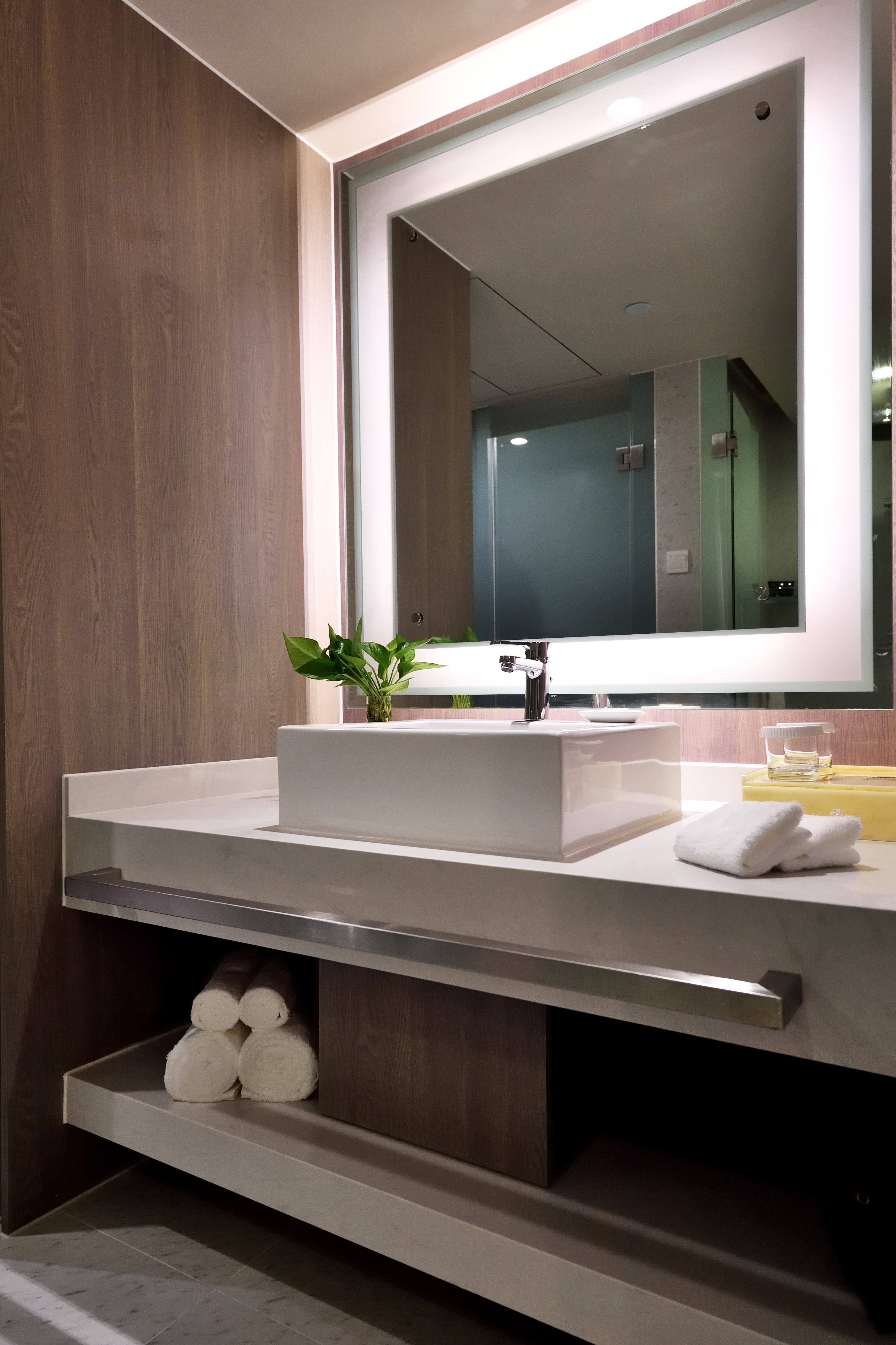 Jinjiang Metropolo Shanghai Xujiahui Nanhuating Hotel