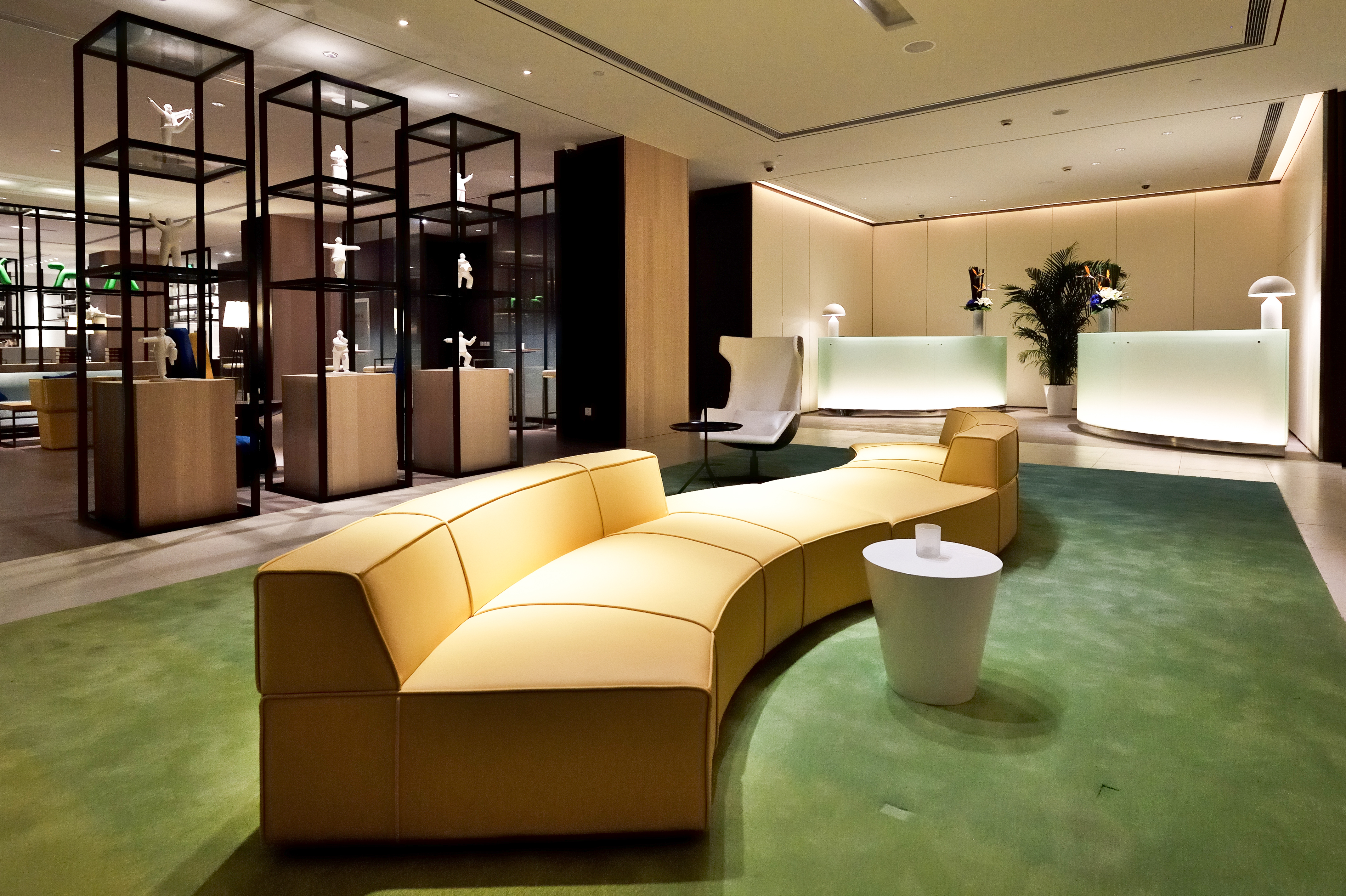 Jinjiang Metropolo Shanghai Xujiahui Nanhuating Hotel