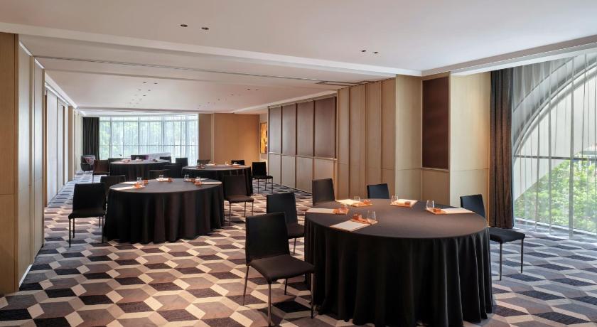 Hyatt Centric Zhongshan Park Shanghai