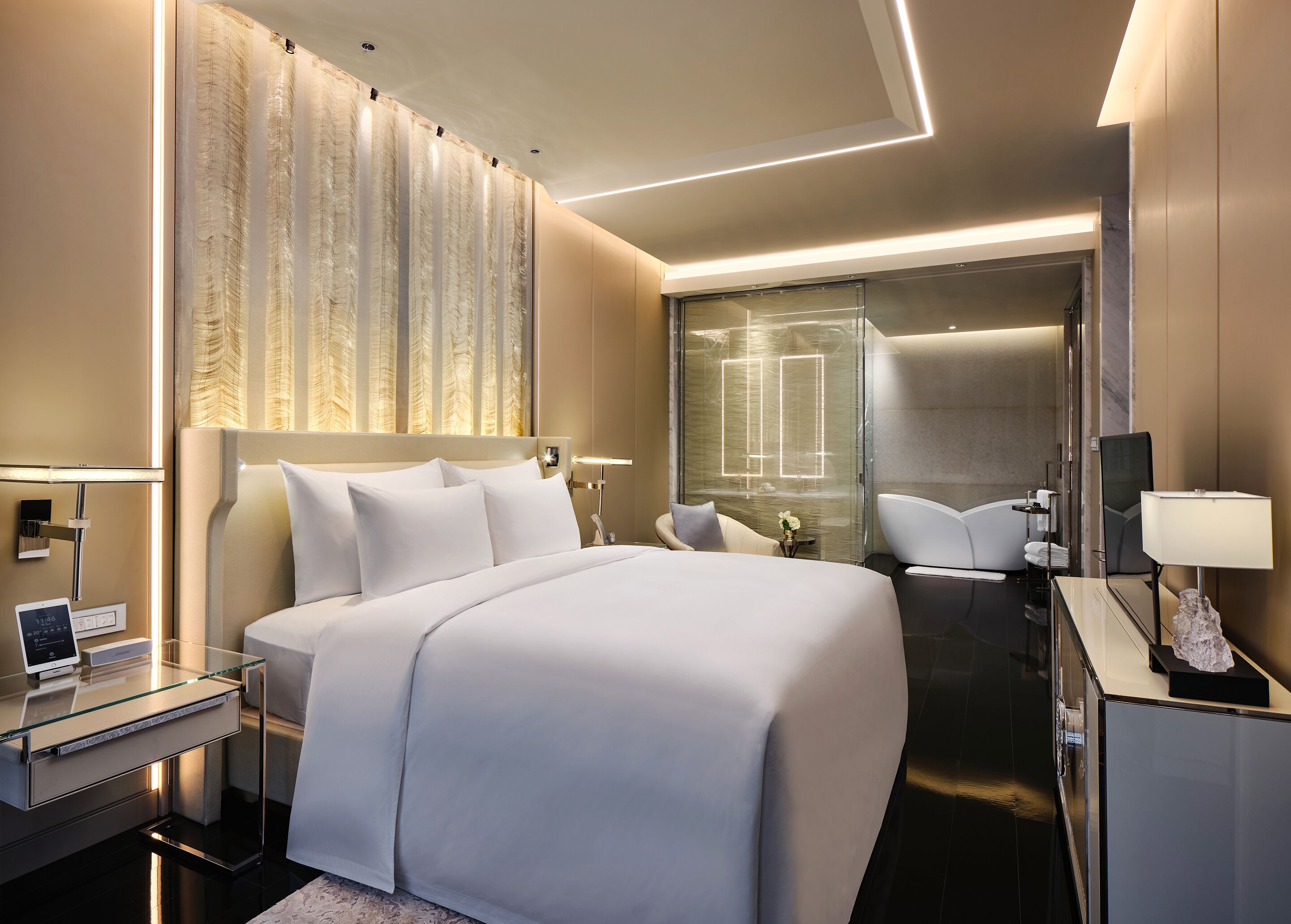 J Hotel Shanghai Tower