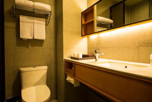 Ji Hotel Shanghai Fengxian South Bridge