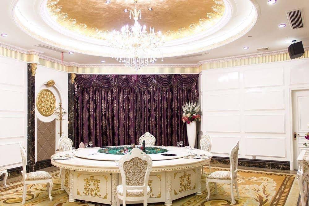 Jinfeng International Hotel