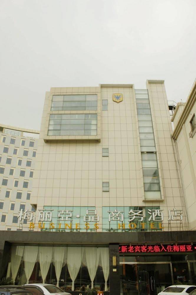 Jingcai Life Party Hotel