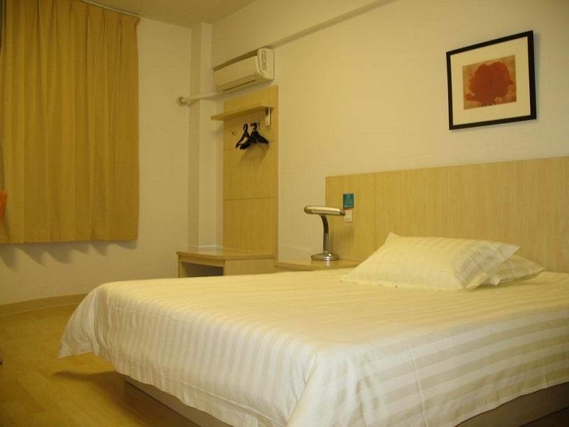 Jinjiang Inn North Shanghai Hutai Rd