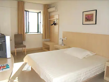 Jinjiang Inn Shanghai Huaihai Road East