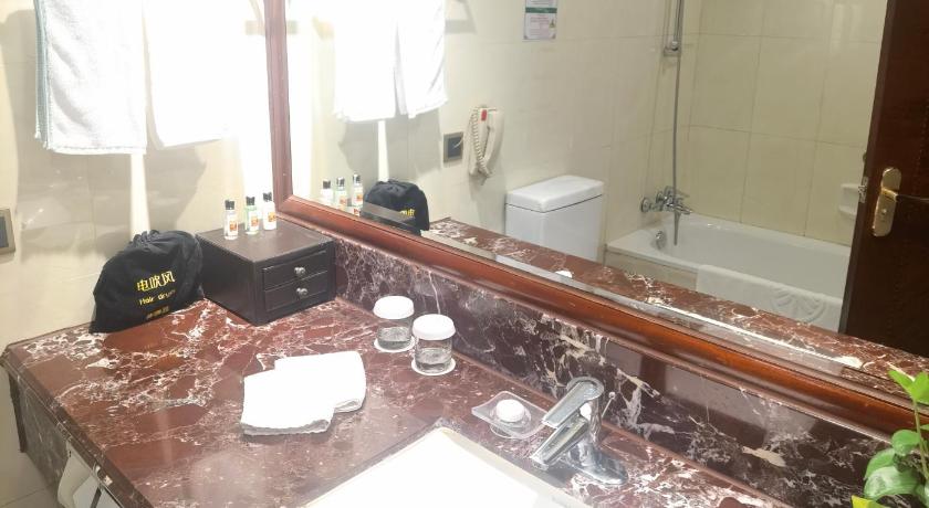 Jin Jiang Pine City Hotel