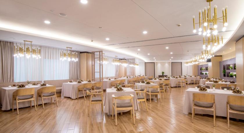 Jin Jiang Pine City Hotel