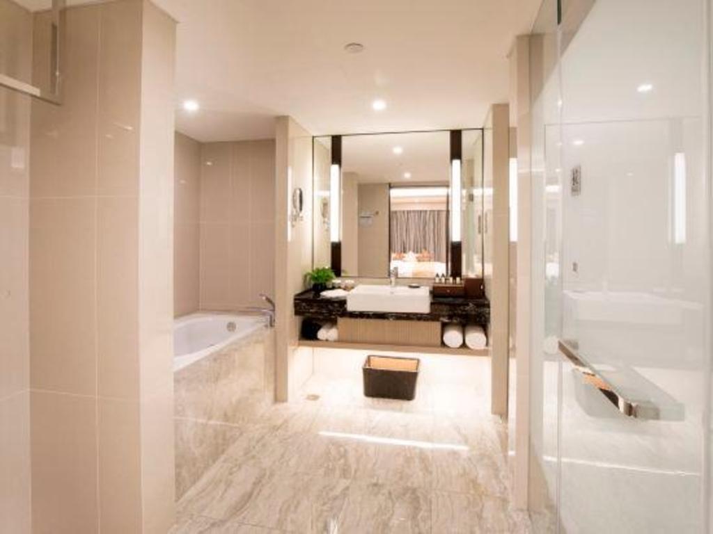 Jin Jiang Pine City Hotel