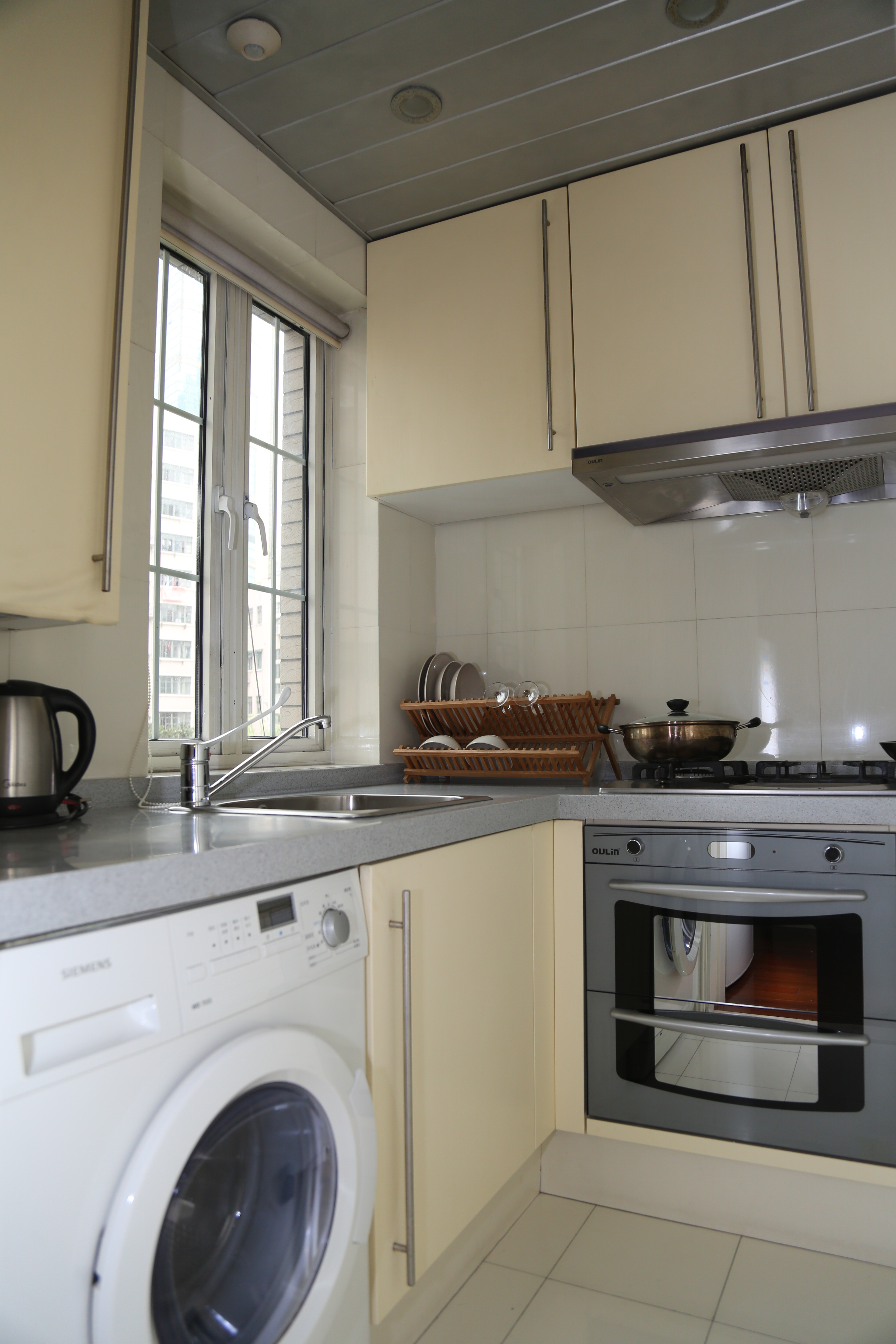 Ladoll Service Apartments