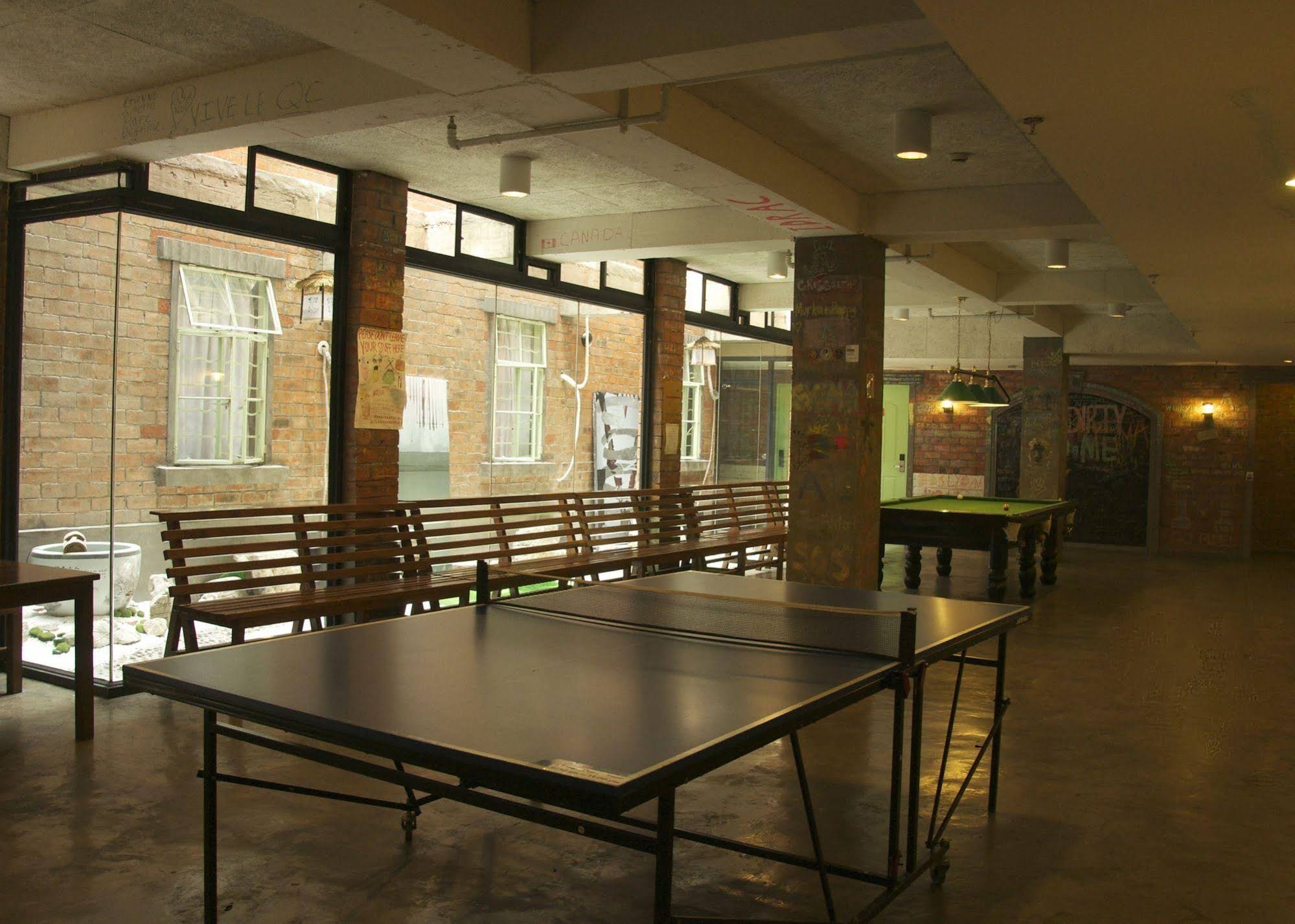 Le Tour Traveler's Rest Youth Hostel