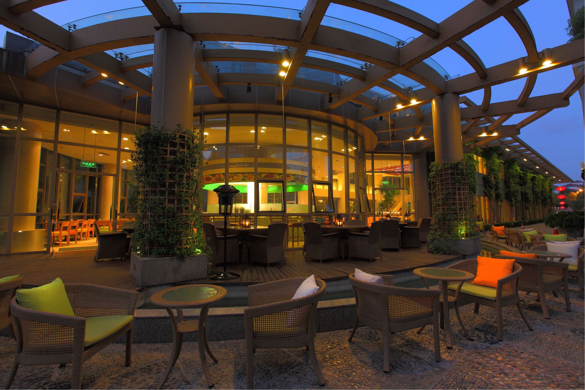 L'Otel