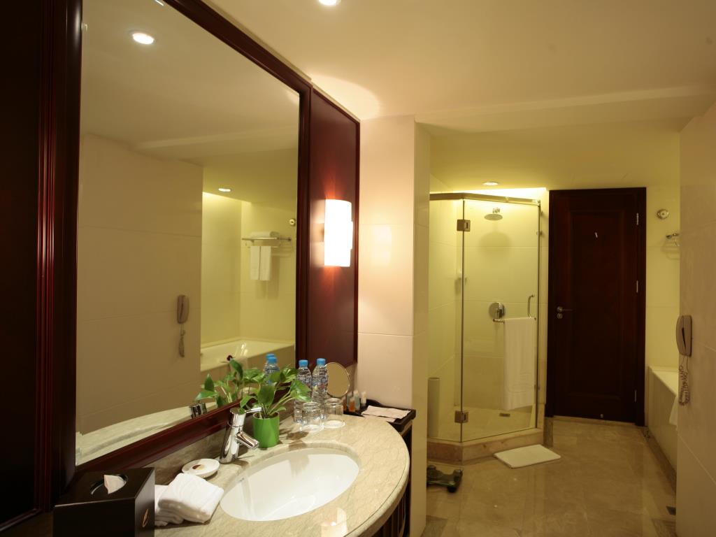 Lingang New Century Hotel Shanghai