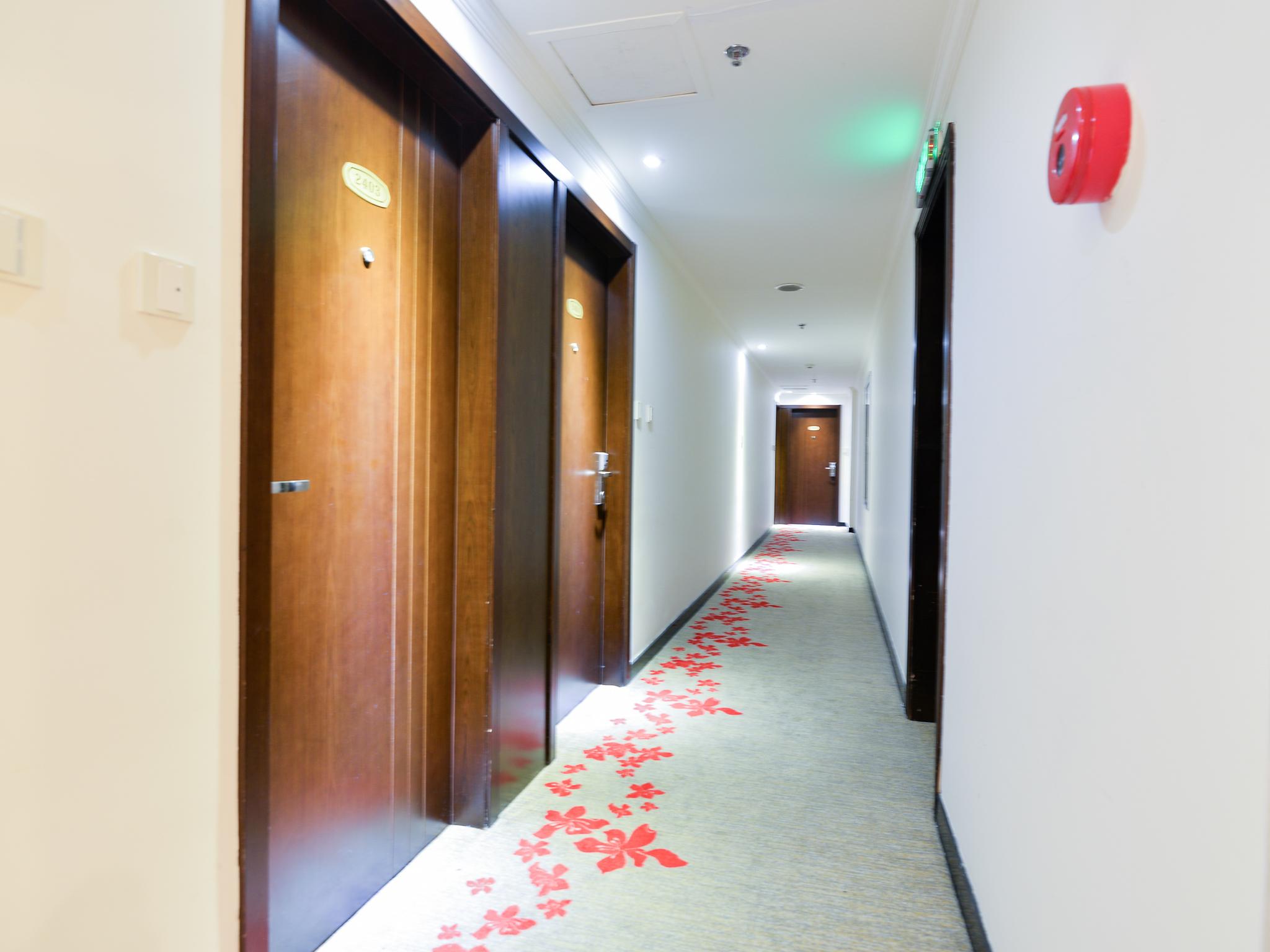 New Harbour Service Apartments